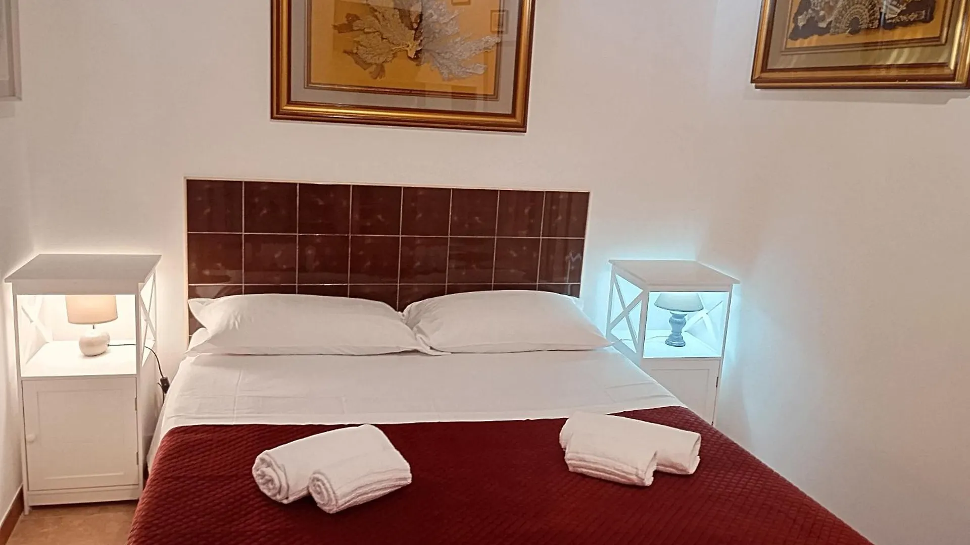 Bed And Breakfast Verdoni Di Gabriela Róma 0*,  Olaszország